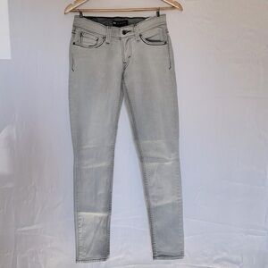 Levi’s 524 juniors size 5 skinny jeans - gray